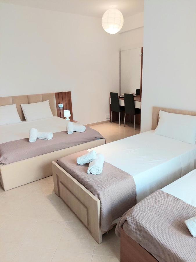Elizabeth Apartments Himarë Extérieur photo
