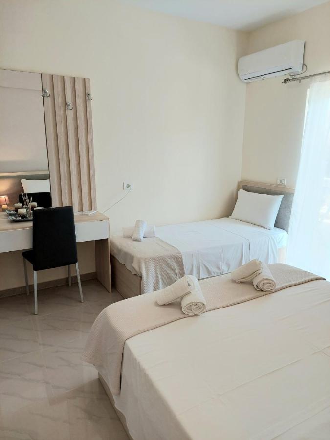 Elizabeth Apartments Himarë Extérieur photo