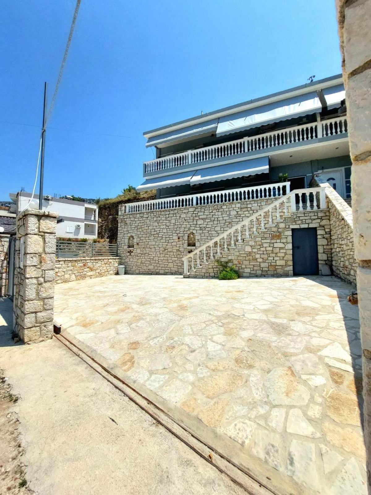 Elizabeth Apartments Himarë Extérieur photo
