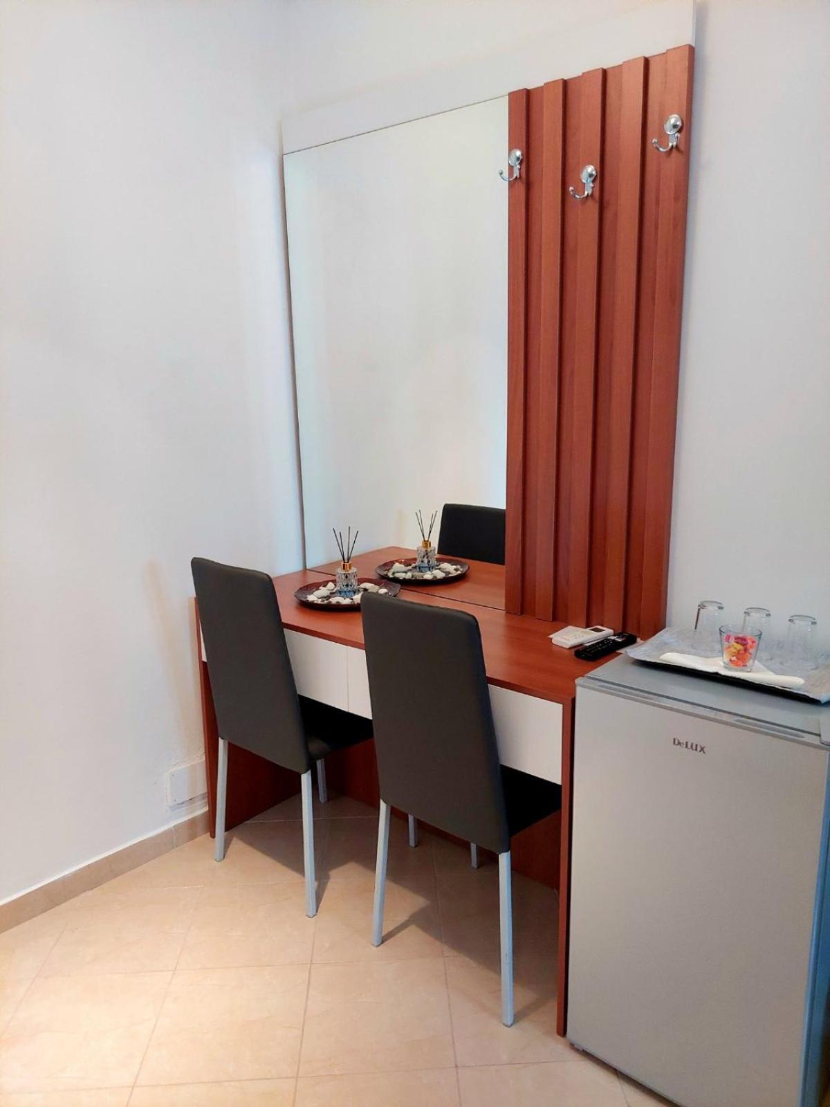 Elizabeth Apartments Himarë Extérieur photo