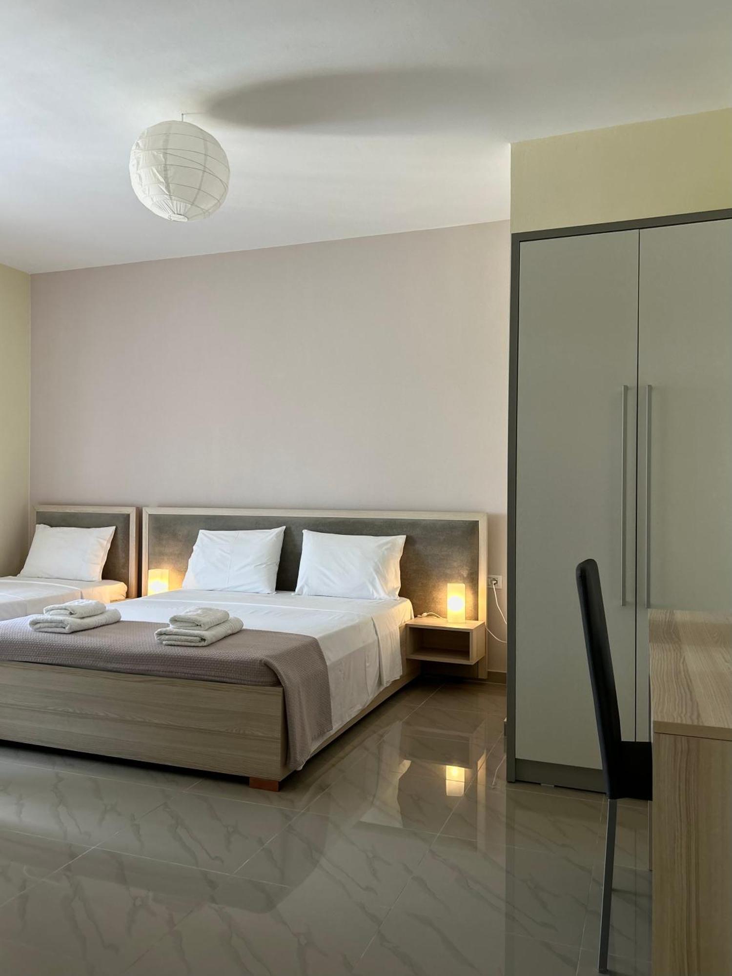 Elizabeth Apartments Himarë Extérieur photo