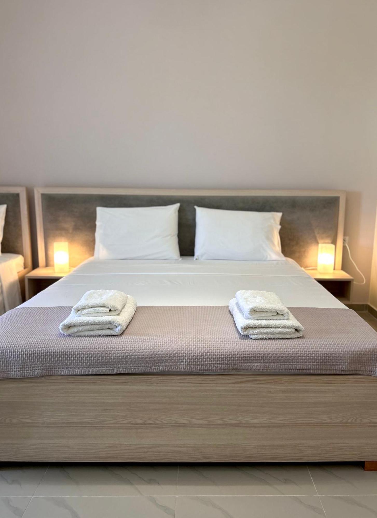 Elizabeth Apartments Himarë Extérieur photo